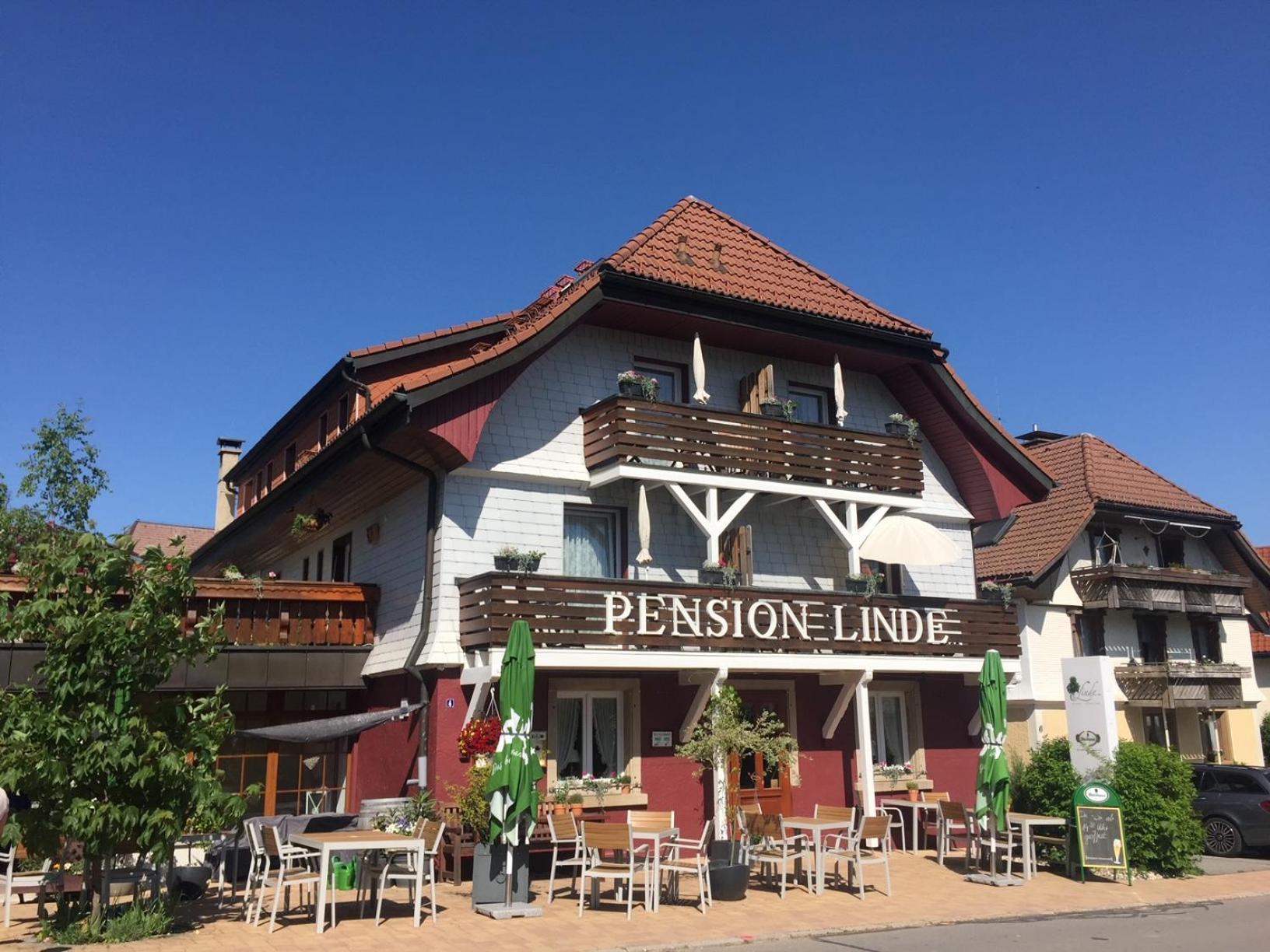 Pension Linde Höchenschwand Buitenkant foto